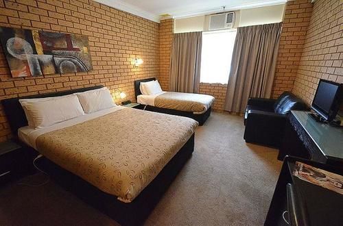 Avondel Motor Inn เบแนลลา ภายนอก รูปภาพ